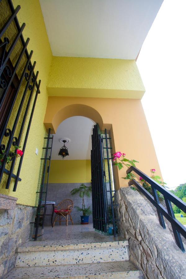 Villa Teresa Cangas de Onis Bagian luar foto